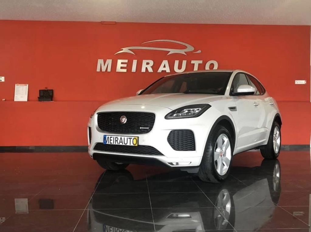 Jaguar E-Pace 2.0 i4D R-Dynamic SE AWD