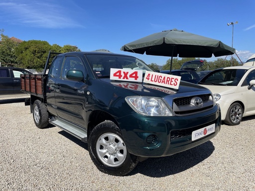 [pires00001] Toyota Hilux 4X4